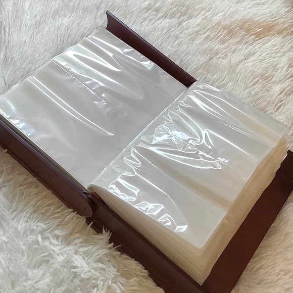 Studio Collection Wooden Photo Album — Holds 200 Photos (4 x 6”) - Picture 5 of 10